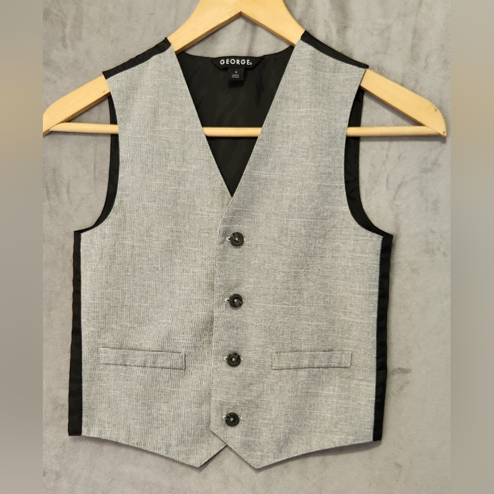George Youth 7 Gray 4 button Vest with Slit Pockets